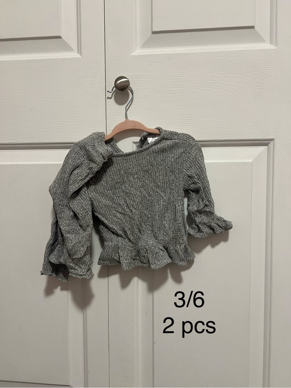 GAP Girls Gray Ribbed Ruffle-Hem Sweater Top